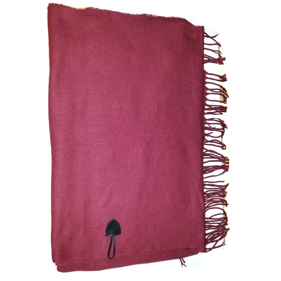 Cabin Fever Burgundy Shawl Poncho Wrap Scarf One Size  NWT - Picture 7 of 7